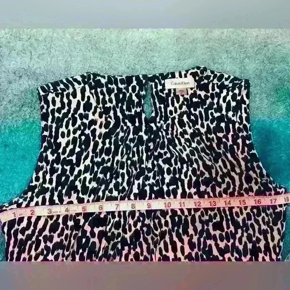 š„Calvin Klein Tank blouseš„ - Picture 4 of 5